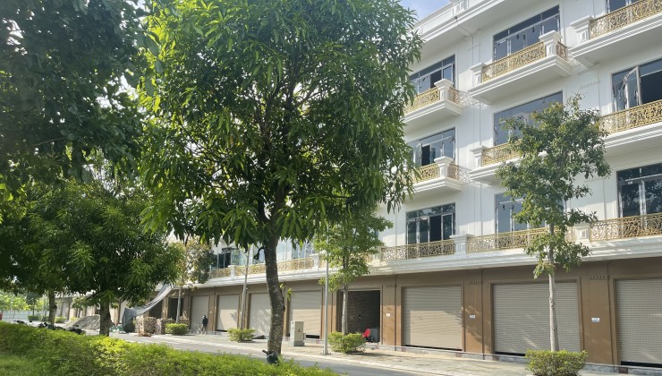 NHÀ PHỐ 4 TẦNG BÀN GIAO NHÀ NGAY. TRUNG TÂM TP.THANH HÓA.  CĐT: 0966 343 969